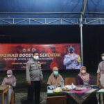 Personil Polsek Pasar Kemis monitoring kegiatan vaksinasi di Dua Lokasi Kecamatan PasarbKemis