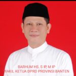 BARHUM HS, S IP, M IP, WAKIL KETUA DPRD PROVINSI BANTEN, MENGUCAPKAN MINAL AIDZIN WALFAIZIN MOHON MAAF LAHIR DAN BATIN 1443 HIJRIAH/2022 MASEHI