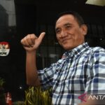 Andi Arief diperiksa sebagai saksi kasus korupsi pengadaan barang dan jasa serta perizinan