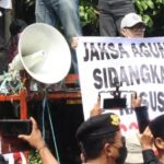 Indosurya sebelum ada koperasi berbentuk sebagai perusahaan keuangan, namun OJK mengeluarkan aturan tidak boleh mengeluarkan MTN