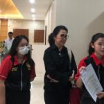 Siswi SMA yang Tantang Debat Kapolri Buat Aduan ke Propam Karna bilang pekerja  sek komersial. Pks