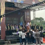 Berbagai rute telah dilalui oleh peserta kirab yang dimulai dari alun alun tiga raksa.