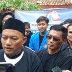 PERNYATAAN SIKAP DAN CAP JEMPOL DARAH DI KAIN PUTIH SEPANJANG 15 METER,GERAKAN RAKYAT BANTEN PEDULI DEMOKRASI BERSAMA MAHASISWA DAN ELEMENT MASYARAKAT BANTEN